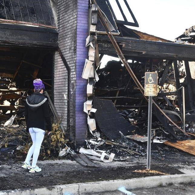 SUV crashes into Florida fireworks store, sparking huge fire